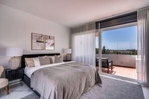3 bedrooms, iron/ironing board, WiFi, bed sheets - Espectacular Atico en Puerto Banus (Marbella)