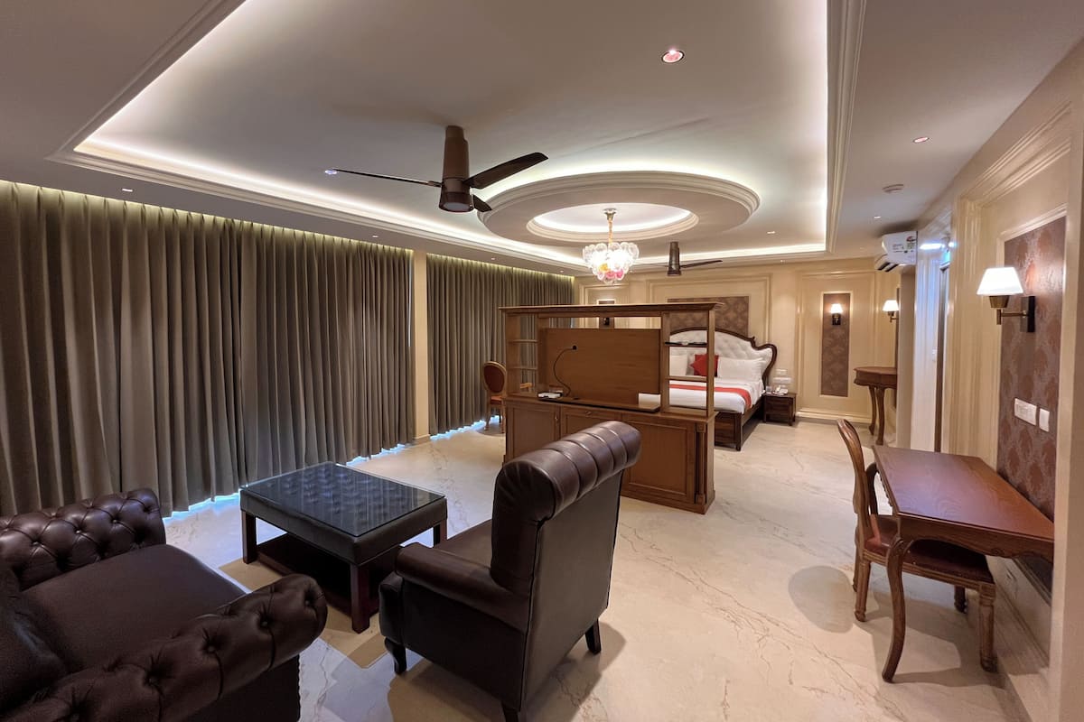 Superior Double Room | Select Comfort beds, soundproofing, bed sheets