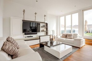 Smart TV y estéreo