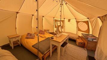 Cabin | 1 bedroom, bed sheets
