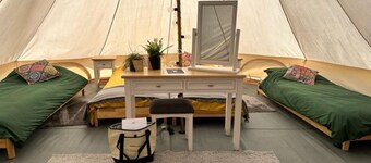 Walltree House Glamping - Glamping Experience