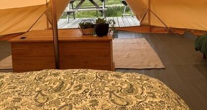 Walltree House Glamping - Bell Tent