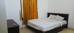 Kahden hengen standard-huone | Ilmainen Wi-Fi, vuodevaatteet