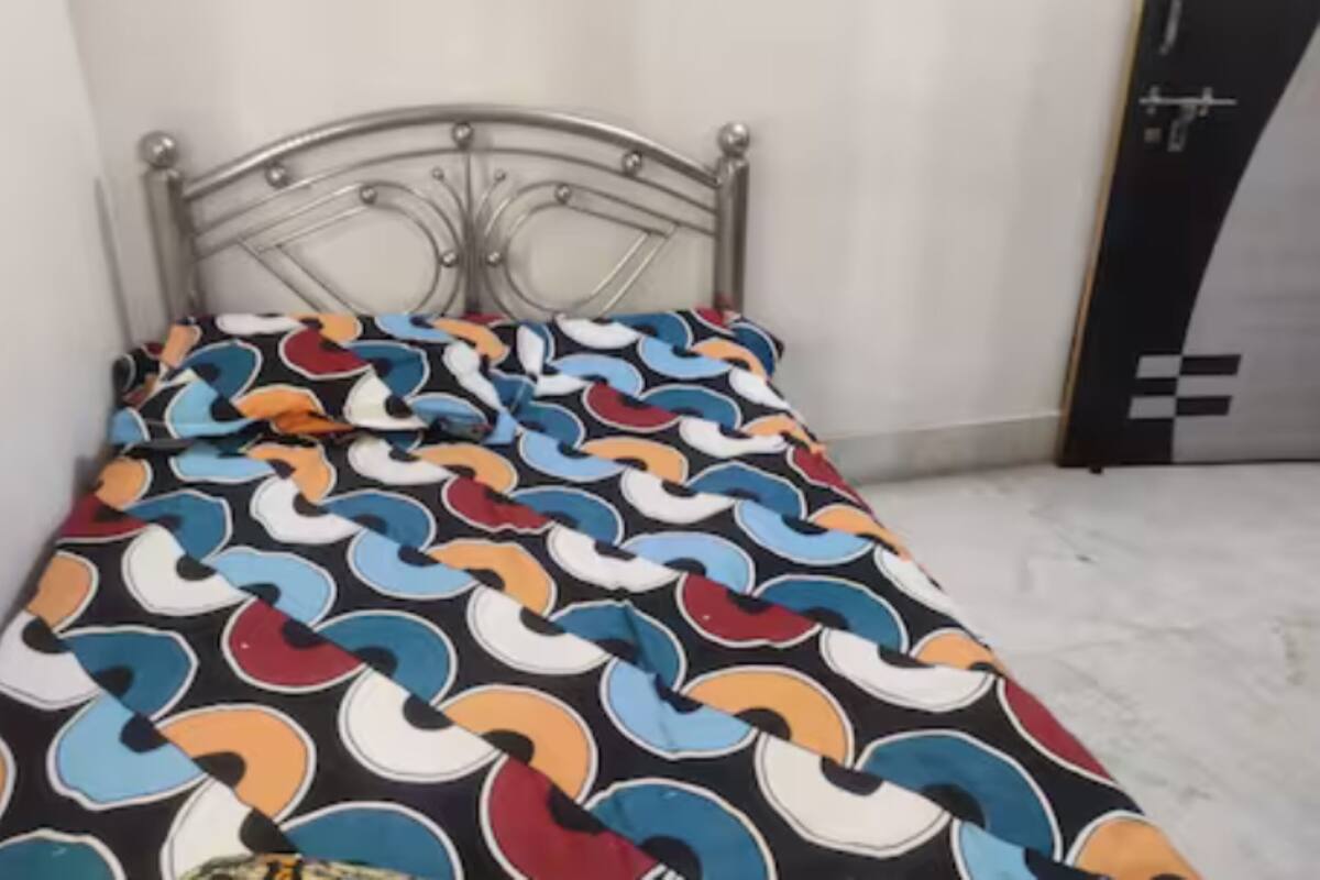 Standard Single Room | WiFi (free), bed sheets