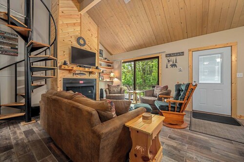 Quadna Mountain Resort 330 - with Loft!