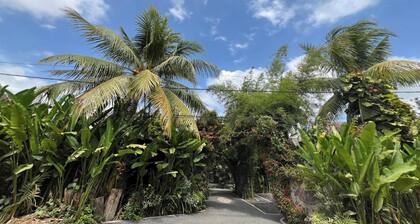 OYO 94014 The Sanya Homestay