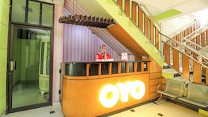 Meja sambut tetamu