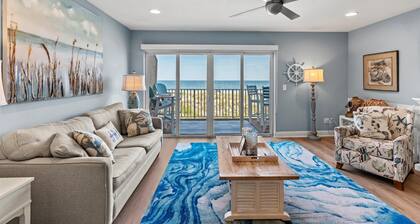 OCEAN FRONT Oasis with Private Balcony Beach Views