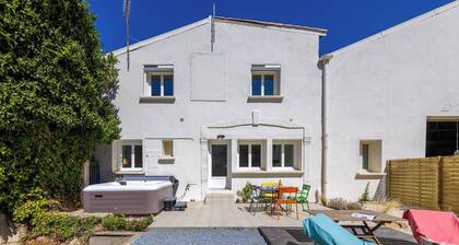 Elégante Demeure au Milieu du Domaine de La Yole, Chez Elo