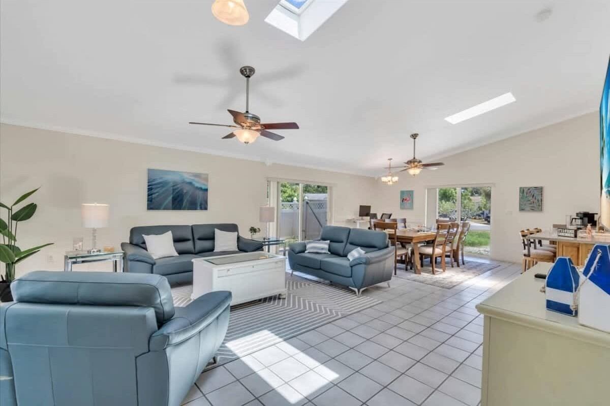 Coastal 2br Getaway|5 Min To Beach|pool+peloton - Venice, FL