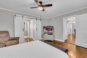 4 chambres, fer et planche Ă repasser, Wi-Fi, draps fournis