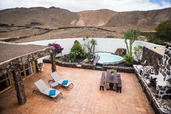 Pool - Finca La Estrella by Don Roberto's Finca Paraíso (La Oliva)