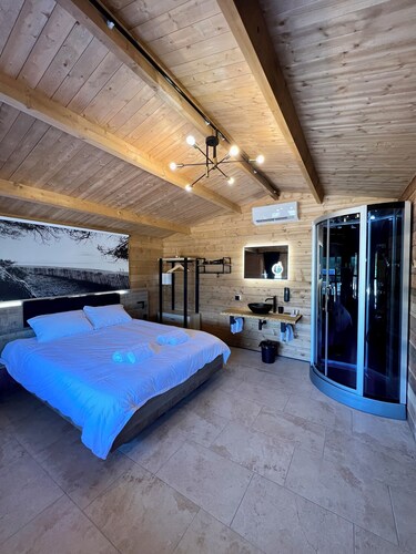 Les chalets de Tesa N°4 Le luxe au milieu des chevaux