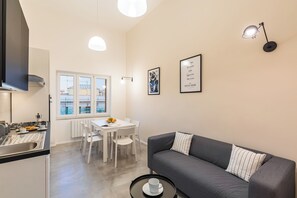 Apartment | Living area
