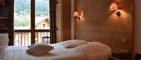 5 chambres, Wi-Fi gratuit, draps fournis