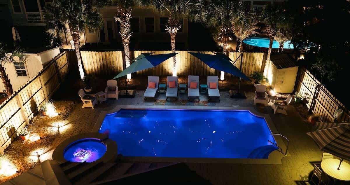 Et oppvarmet basseng