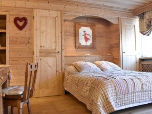 3 chambres, Wi-Fi gratuit, draps fournis