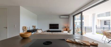 Luxury 2 bedroom property for rent in the Caribbean located on a resort, photo 9