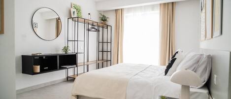 2 bedrooms, iron/ironing board, travel crib, free WiFi