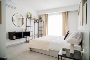 2 bedrooms, iron/ironing board, travel cot, free WiFi