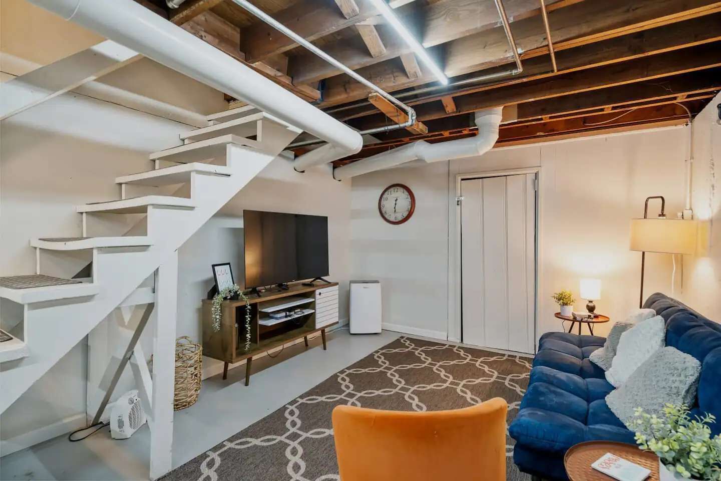 Televisión, oficina