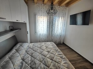 2 Schlafzimmer, Bügeleisen/Bügelbrett, kostenloses WLAN, Bettwäsche