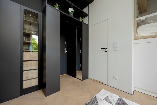 Living room - Studio Centre of Warsaw by Renters (Warsaw)