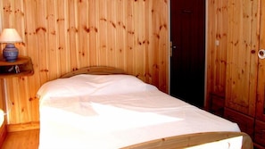 2 bedrooms
