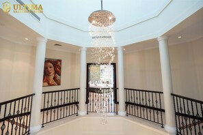 Interior - Private Pool and Beach | Luxury 6BR Villa| Palm (Dubai)