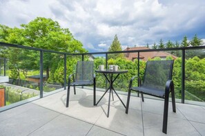 Outdoor dining - Solipska 15A | Practical Apartment | Parking (Warszawa)