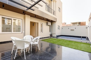 Living area - Lime Tree B&B Pari Chowk (Greater Noida)