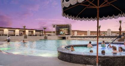 Pecan Valley Oasis - Lux Pool, Sauna and Theater