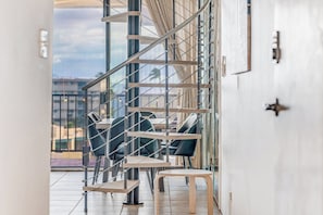 Interior - Gorgeous 2 Story Penthouse with Oceanview, Nearby Beaches, Dining & Shopping! (Kihei)