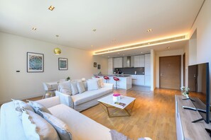 Interior - The perfect 1 BR City Walk in Dubai (Dubai)