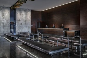 Lobby - SVS: High Floor Studio | Palms-Inspired Decor | Mountain View Balcony (Las Vegas)