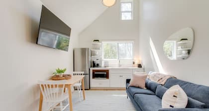 Guest House Near MTSU, Clean & Professionally Set