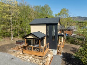 Exterior - Nature - Comfort & SPA - Chalet Moderno (Sainte-Brigitte-de-Laval)