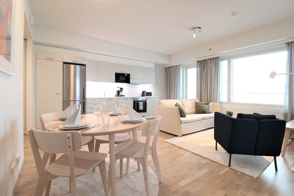 Standard Studio | Iron/ironing board, WiFi (free)