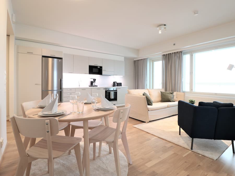 Standard Studio | Iron/ironing board, WiFi (free)