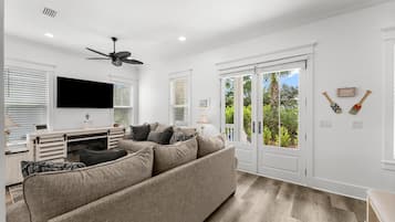 Ferienhaus, 5 Schlafzimmer, Nichtraucher, Blick auf die Anlage | Wohnbereich