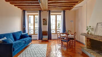 Smart-tv en een kantoor