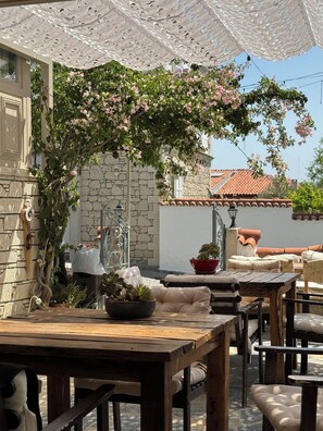 Exterior detail - H&R Alaçatı Hotel (Cesme)