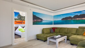 3 habitaciones, tabla de planchar con plancha y wifi gratis 