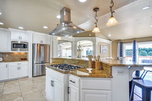 Casa (Multiple Bedrooms) | Interior