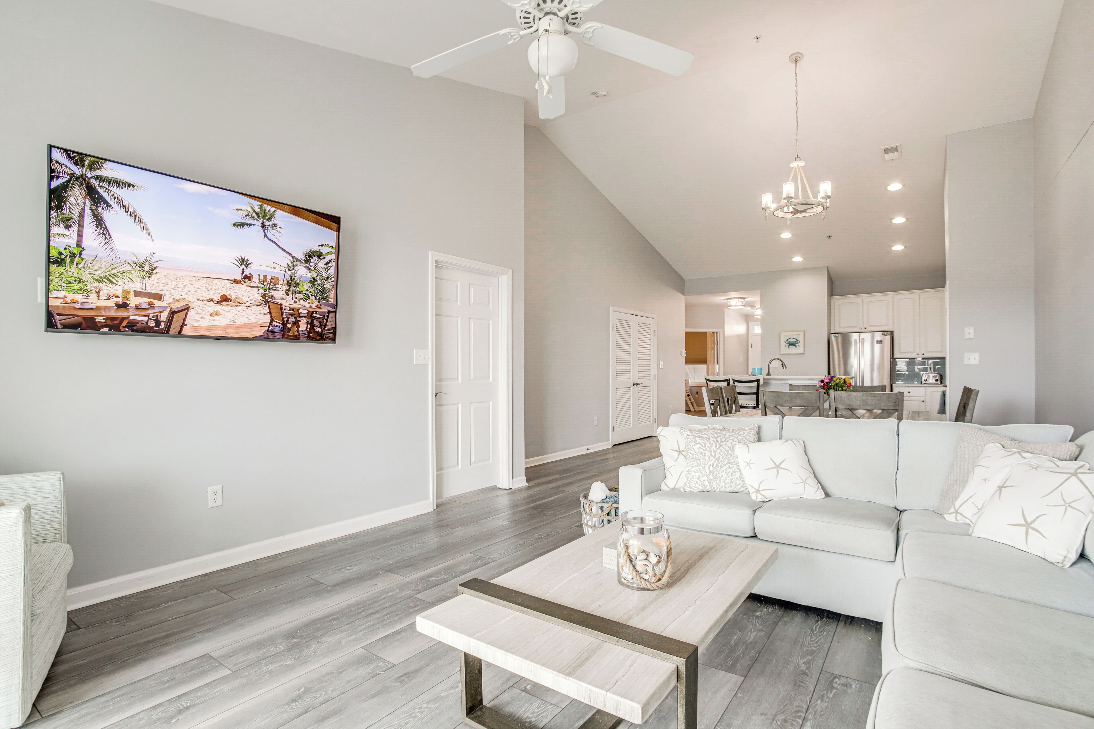 Apartment (3 Bedrooms) | Front of property