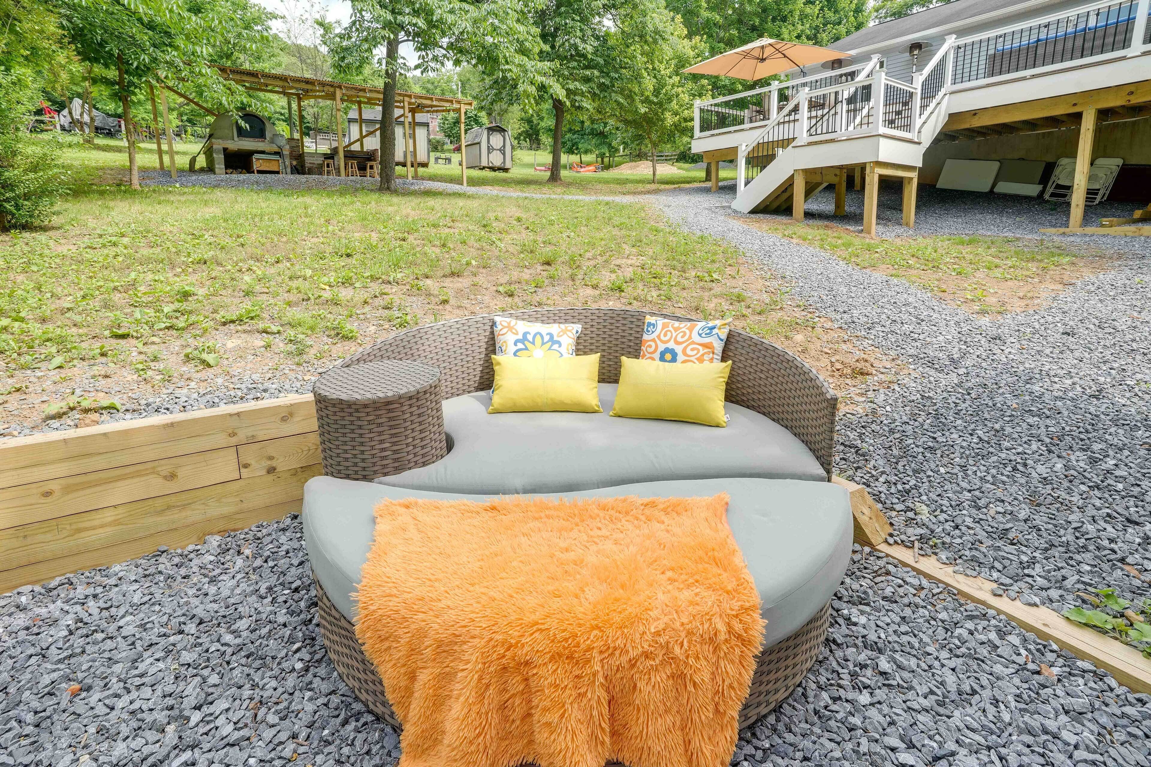 المنشأة من الداخل