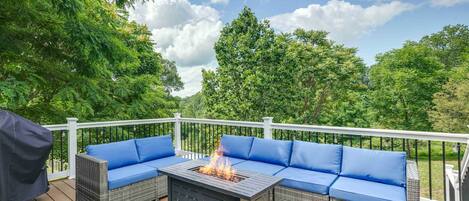 Apartment (2 Bedrooms) | Front of property