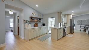 Interior - Chic Naples Home w/ Pool & Hot Tub, 4 Mi to Beach! (Naples)