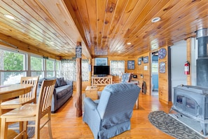 Cottage (3 Bedrooms) | Interior - Waterfront Home on Lake Champlain w/ Dock & Kayaks (Fair Haven)