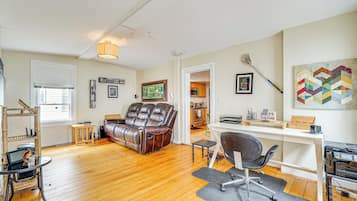 House (1 Bedroom) | Interior